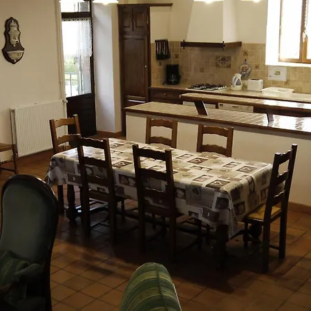 Au Chateau De Vernieres * Talizat