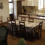 Au Chateau De Vernieres * Talizat